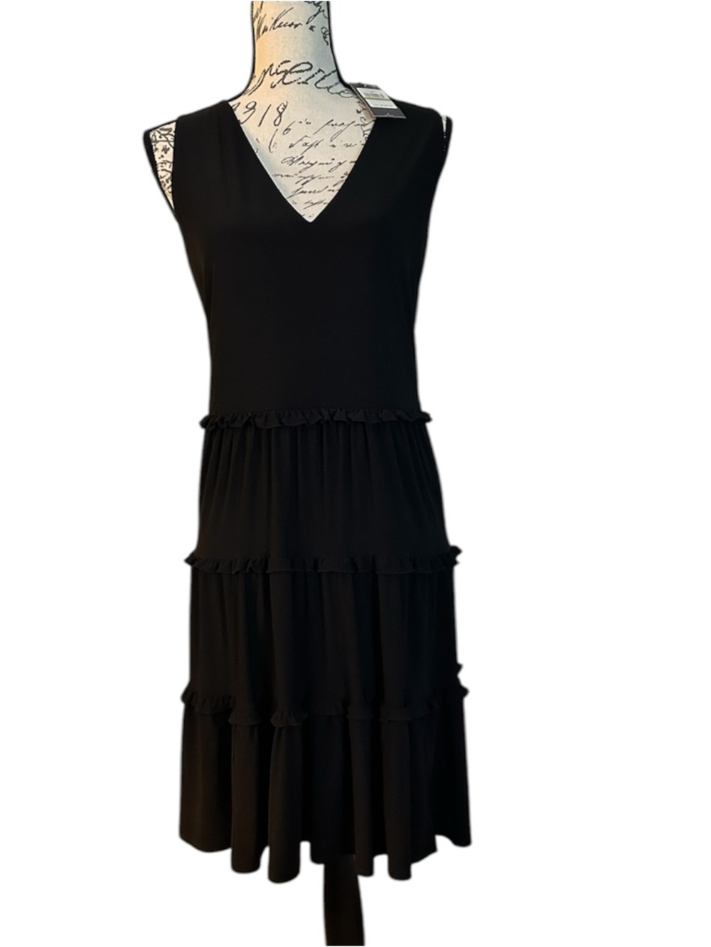 New Tommy Hilfiger Tiered Black Knit Dress size 14 sleeveless